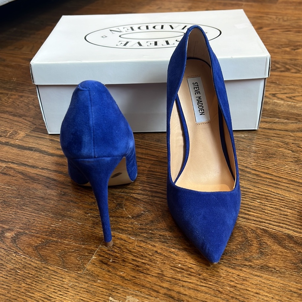 NEW BLUE SHOES